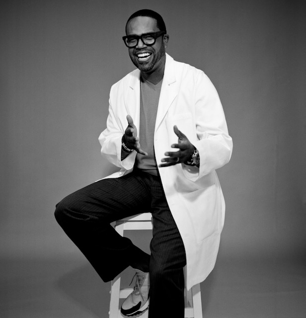 dr-sukeleo-gathers
